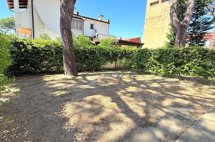 Vakantiehuis 3-Zimmer-Villa, Erdgeschoss, 2 Gärten, Klima