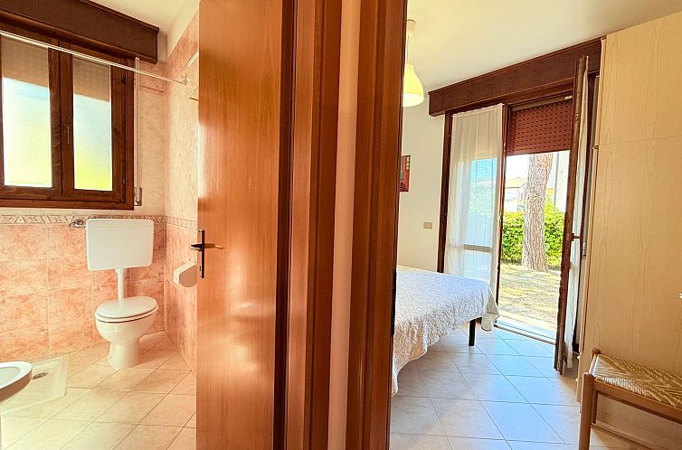 Vakantiehuis 3-Zimmer-Villa, Erdgeschoss, 2 Gärten, Klima