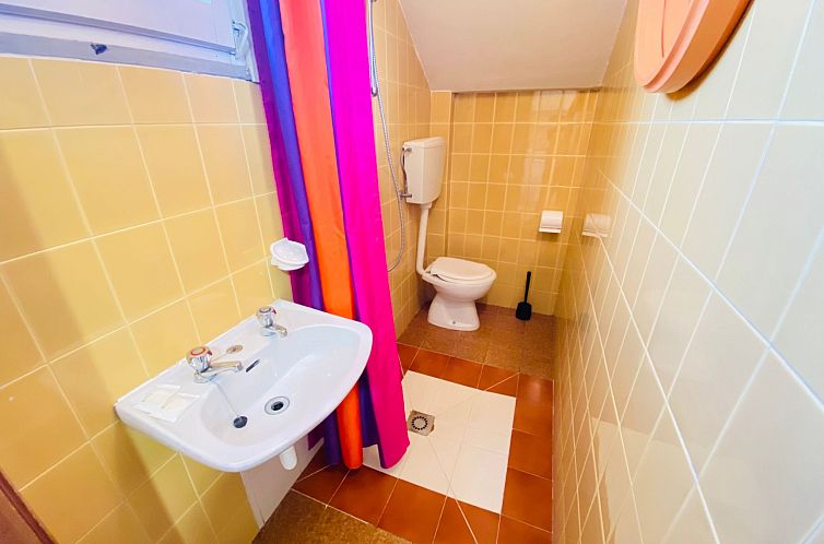 Vakantiehuis Vier-Zimmer-Villa, 2 Bäder, 2 Gärten, 2 Klima