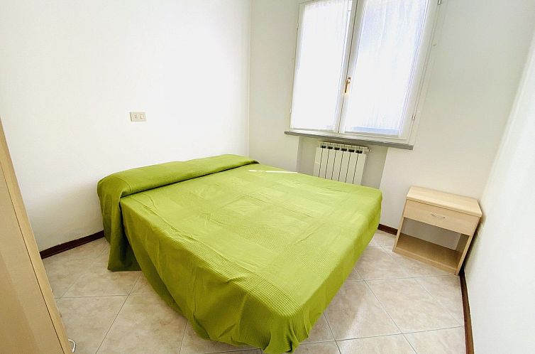 Vakantiehuis Moderne Villa mit Terrasse, Grill, Privatgarten