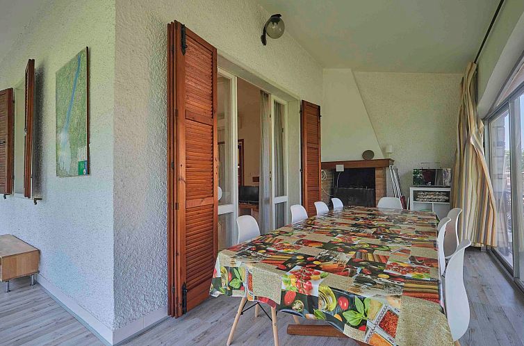 Vakantiehuis mit Seeblick und privatem Garten