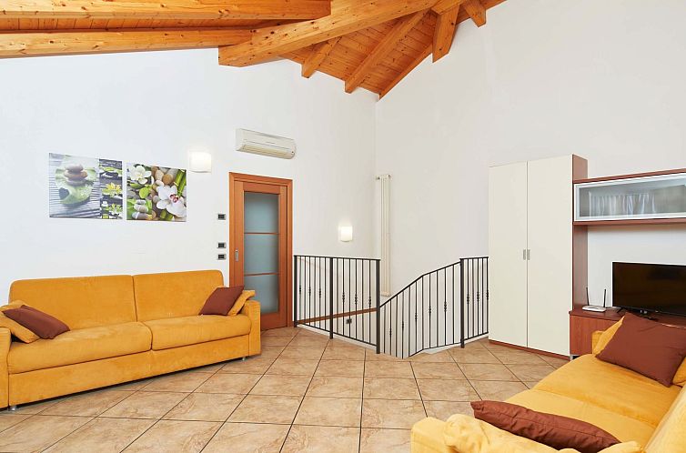 Verblijf 08917236 - Appartement Italiaanse meren - Appartement Superior-Dachgeschosszimmer mit großem Balkon B