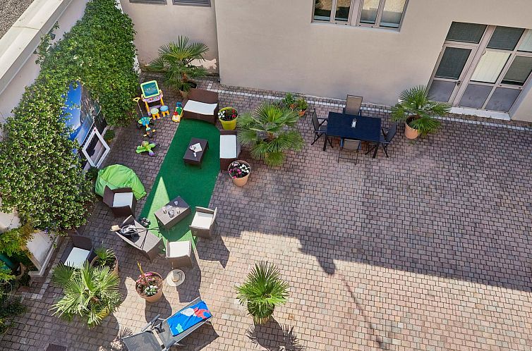 Appartement Superior-Dachgeschosszimmer mit großem Balkon B