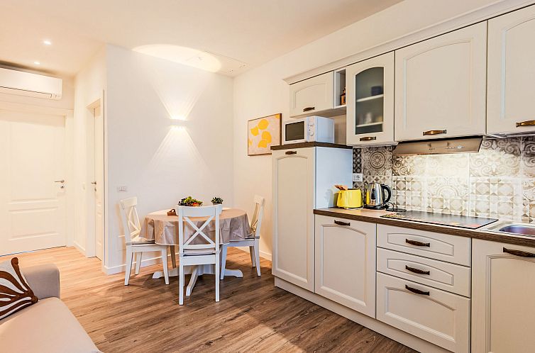 Guest house 08921624 - Apartment Italian Lakes - Appartement La Casa di Carlo