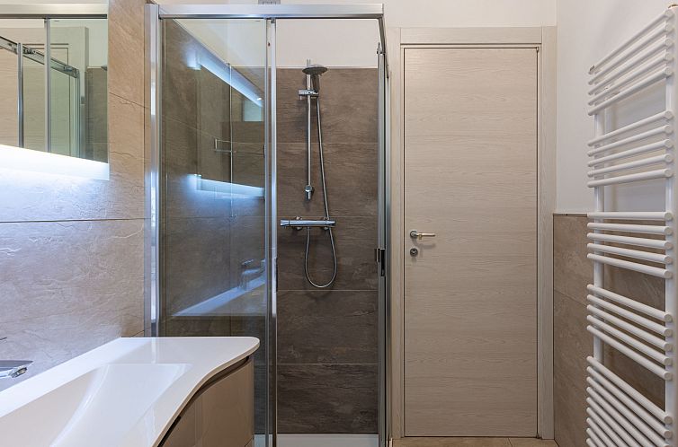 Appartement Girasole (GLA128)