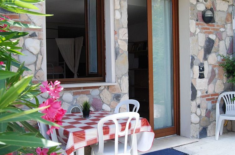 Appartement Ein-Zimmer-Wohnung 'Romantica' mit Terrasse