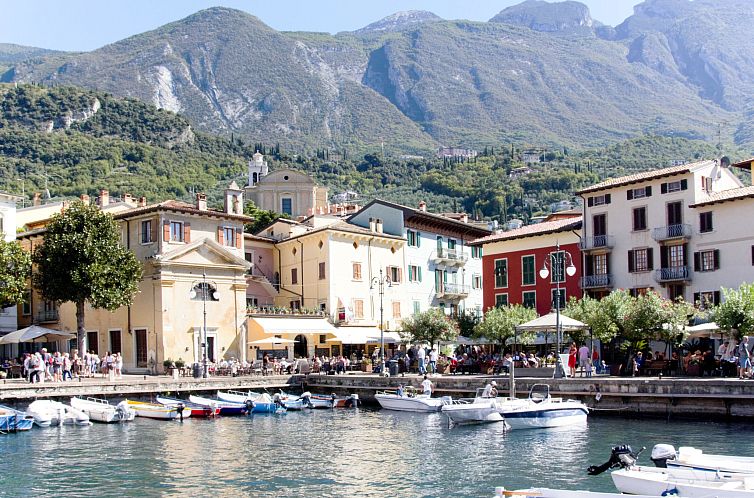 Appartement Zwei-Zimmer-Wohnung mit herrlicher Terrasse mit 