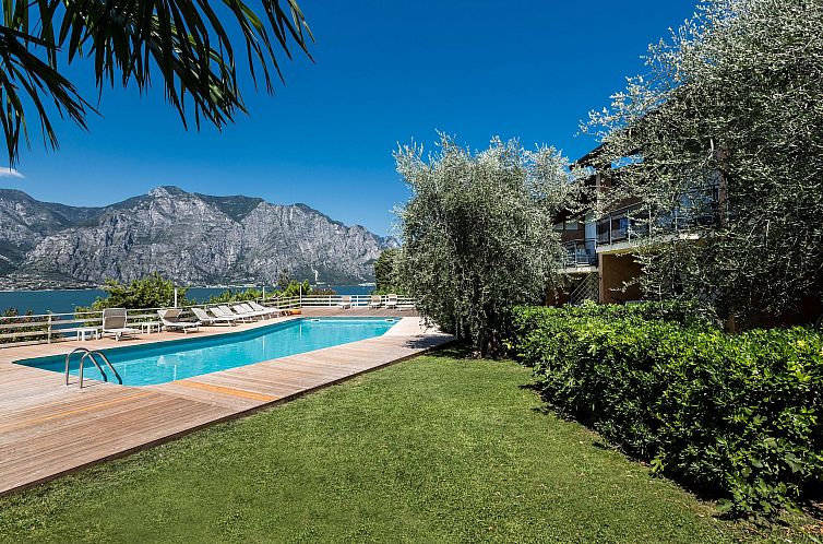 Appartement Studio mit Seeblick, BBQ und Gemeinschaftspool