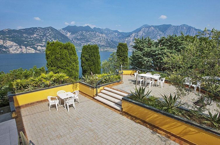 Appartement Studio mit Seeblick, BBQ und Gemeinschaftspool