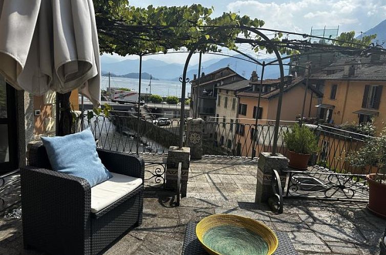 Vrijstaande woning in Argegno