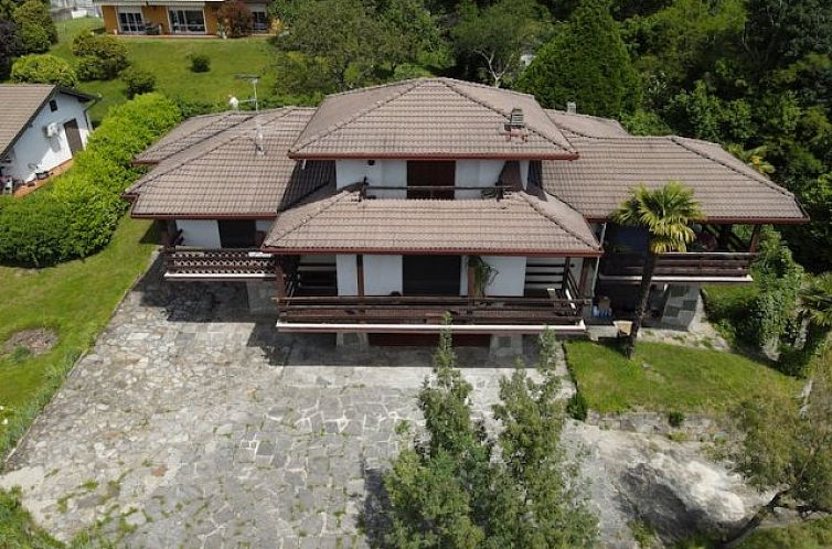 Vrijstaande woning in Arizzano