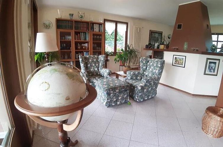 Vrijstaande woning in Loveno 