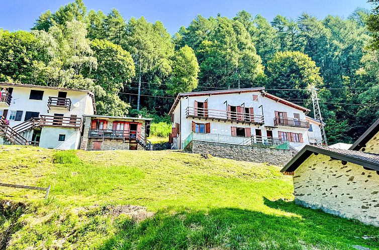 Verblijf 08941801 - Vakantiewoning Italiaanse meren - Vakantiehuis Baita Ginestra