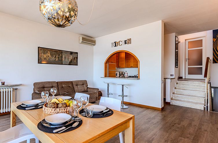 Appartement Attilio lake front view