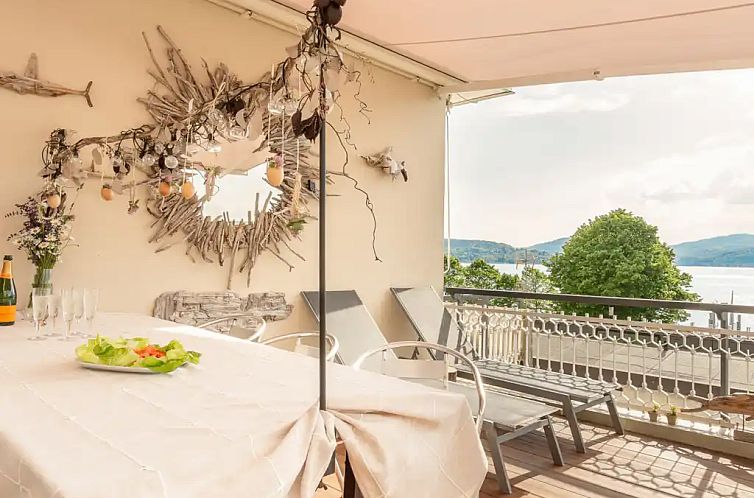 Guest house 0898704 - Apartment Italian Lakes - Geweldig appartement van de kunstenaar met uitzicht op het m