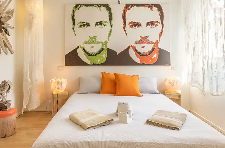 Geweldig appartement van de kunstenaar met uitzicht op het m