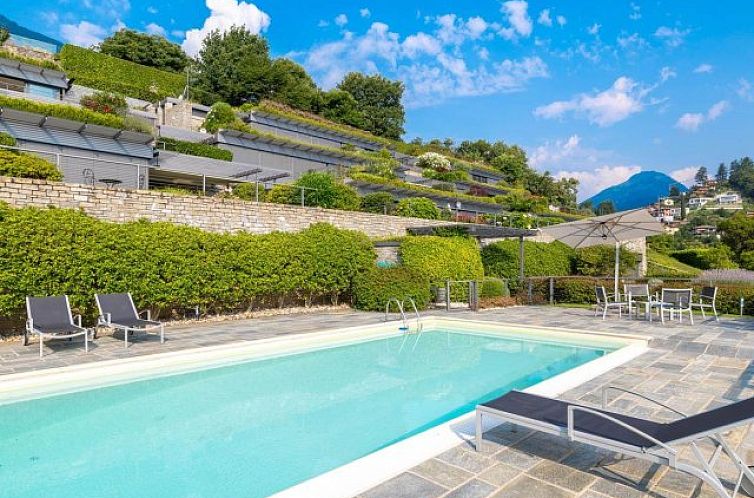 Vrijstaande woning in Menaggio