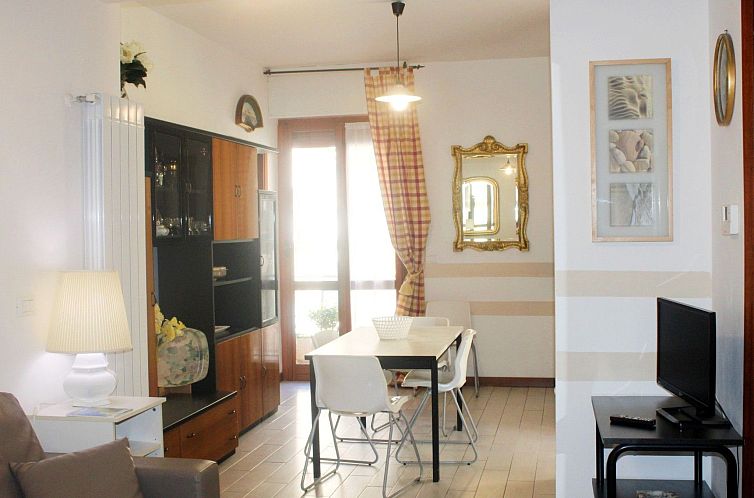 Guest house 0900502 - Apartment Liguria - Appartement Sehr zentral mit Parkmöglichkeit