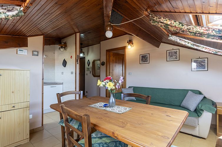 Guest house 0900629 - Apartment Liguria - Appartement Mansarda della zia