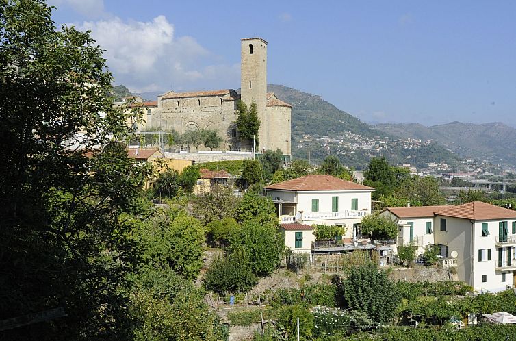Appartement 'Medieval House' mit Terrasse