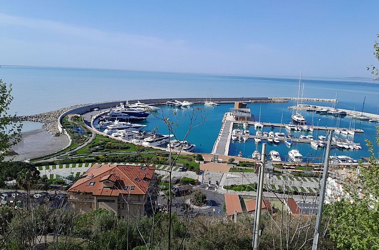 Appartement 'Medieval House' mit Terrasse