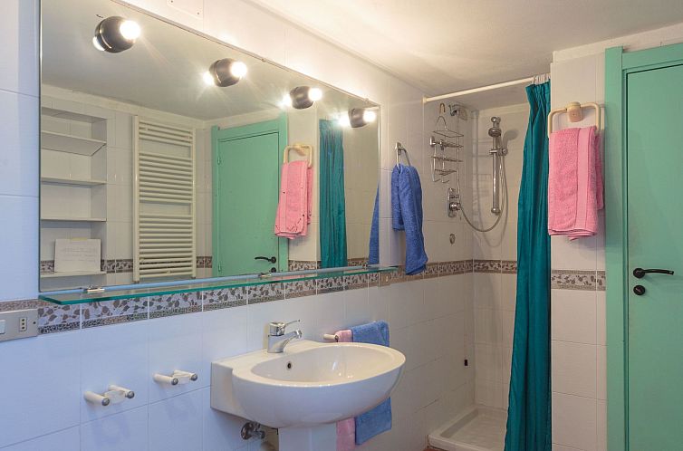 Vakantiehuis Ferienvilla mit Whirlpool