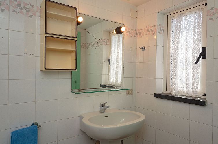 Vakantiehuis Ferienvilla mit Whirlpool