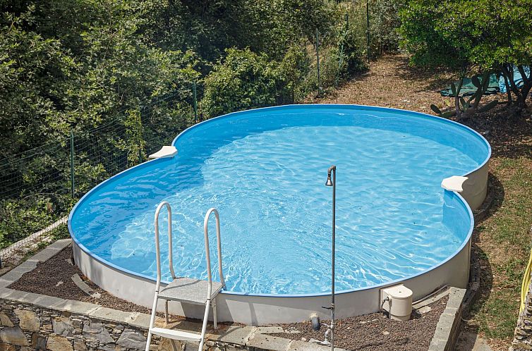 Vakantiehuis Ferienvilla mit Whirlpool