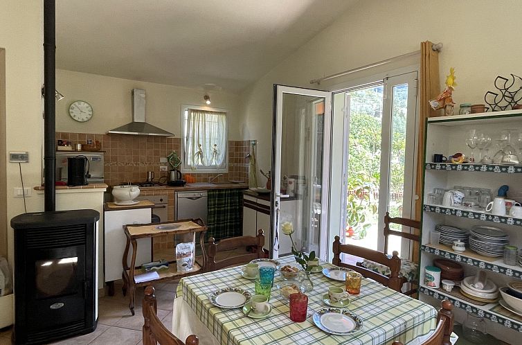 Vakantiehuis Casa dei Nonni (IMP425)