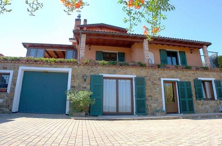 Guest house 09010102 - Holiday property Liguria - Vrijstaande woning in Imperia