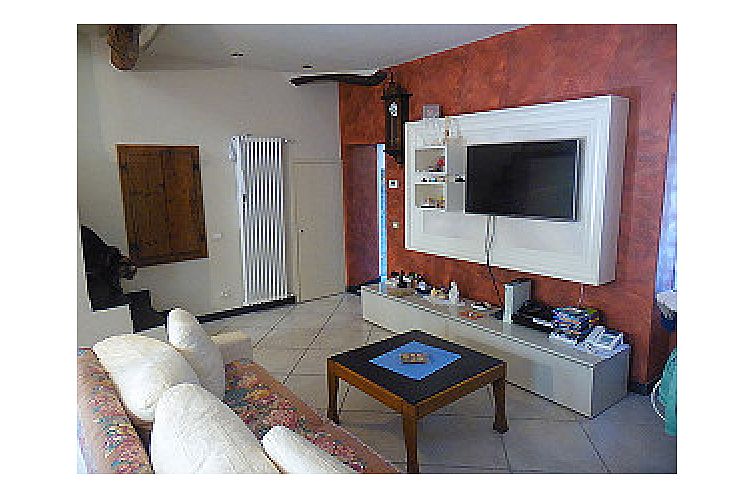 Geschakelde woning in Imperia