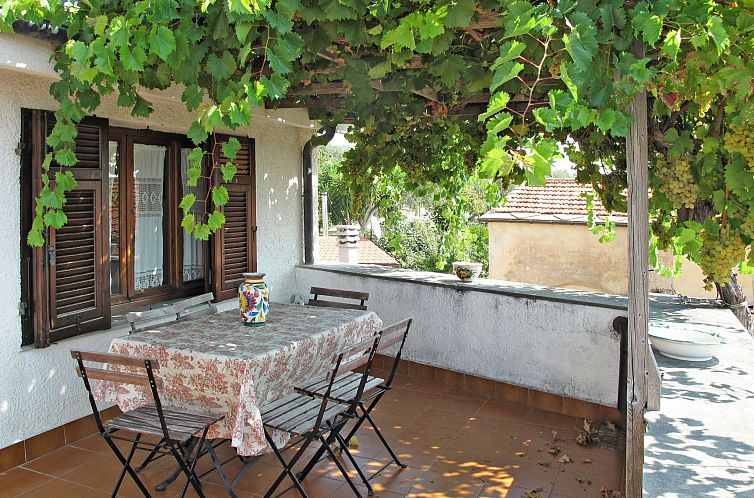 Vakantiehuis Casa Massabovi (IMP244)