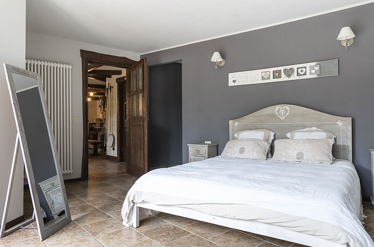 Vakantiehuis Villa Monterosso (IMP420)
