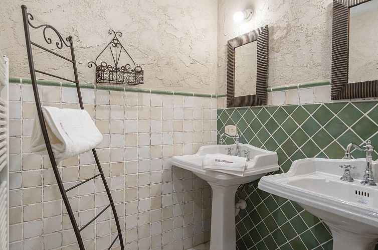 Vakantiehuis Villa Monterosso (IMP420)