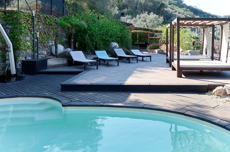 Vakantiehuis Villa Monterosso (IMP420)