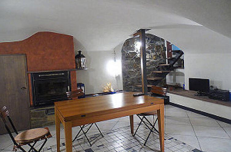 Vrijstaande woning in Imperia