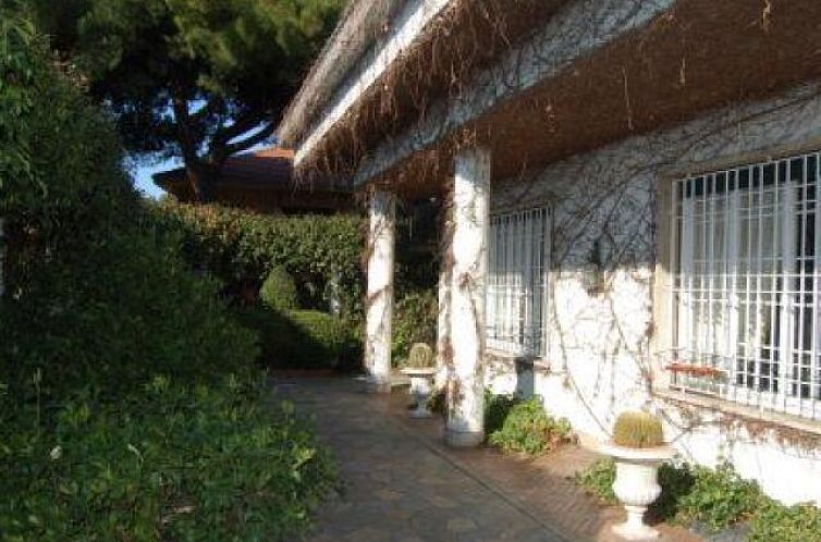 Vrijstaande woning in Imperia