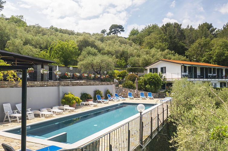 Guest house 0901027 - Holiday property Liguria - Vrijstaande woning in Imperia