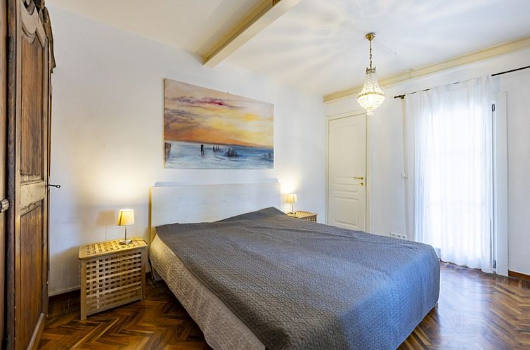 Vrijstaande woning in Imperia