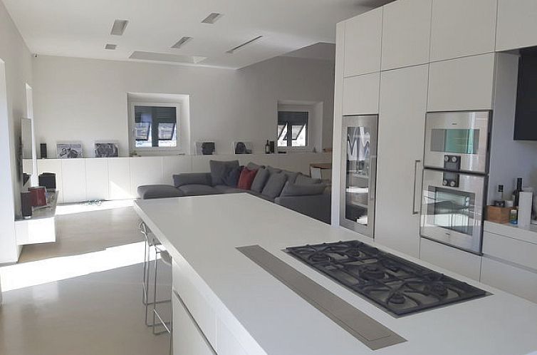 Vrijstaande woning in Imperia