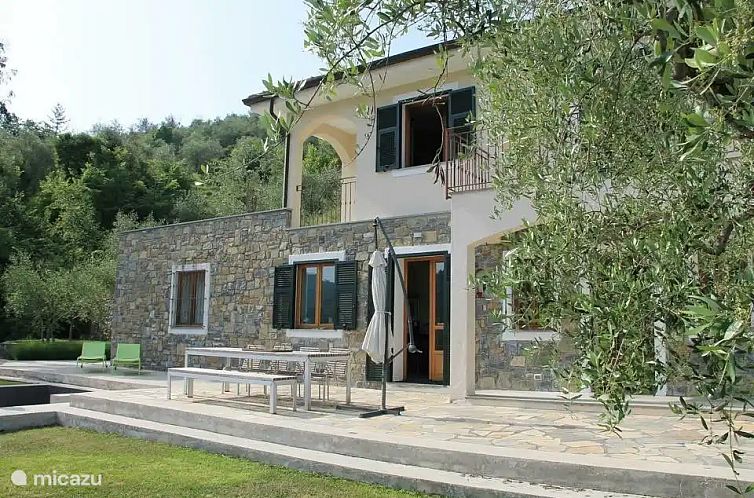 Guest house 09014410 - Holiday property Liguria - Villa Dolce Apricale