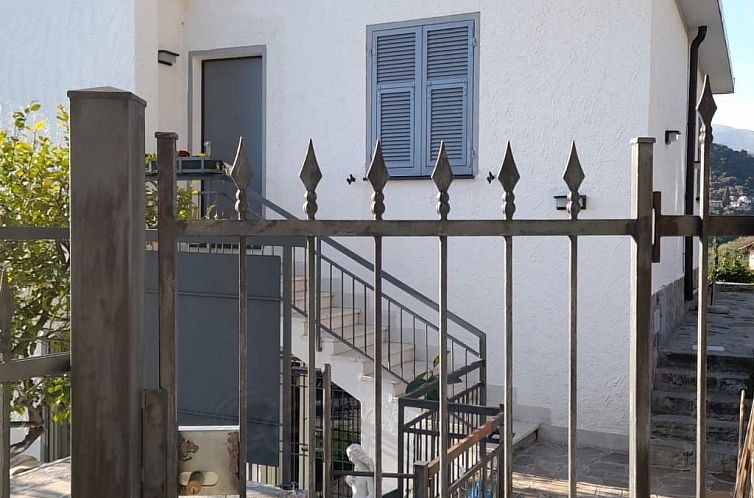 Appartement Wohnung mit schönem Blick auf den Golf von Dian
