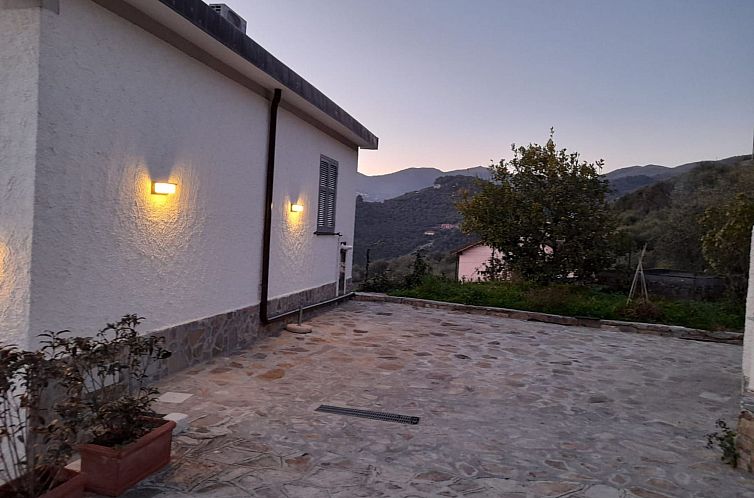 Appartement Wohnung mit schönem Blick auf den Golf von Dian