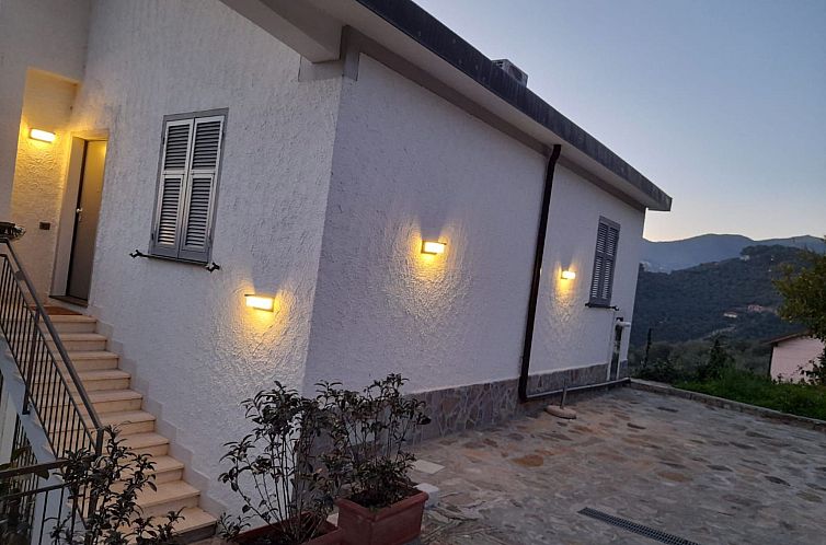 Appartement Wohnung mit schönem Blick auf den Golf von Dian