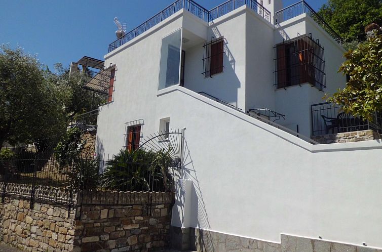 Guest house 09015104 - Apartment Liguria - Appartement Isolabella