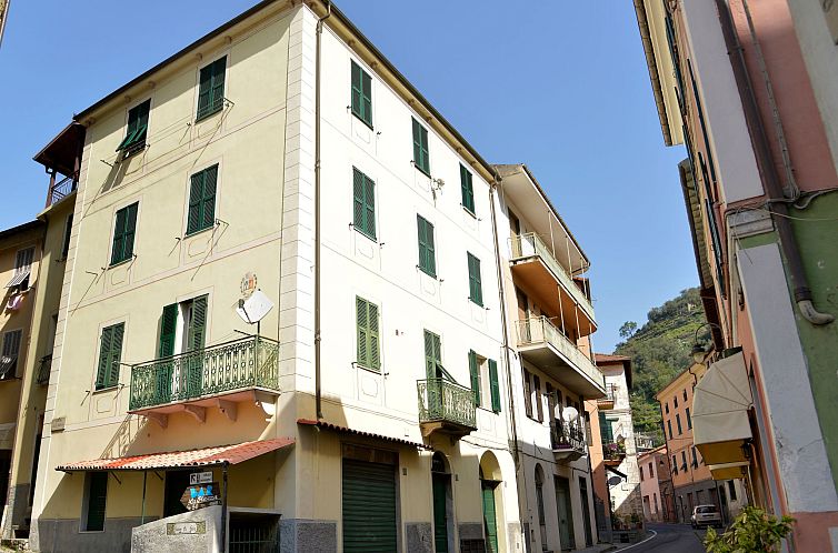 Appartement Wohnung in Badalucco mit Privatparkplatz
