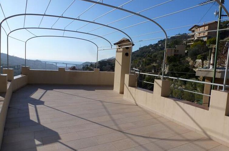 Vrijstaande woning in Vallebona