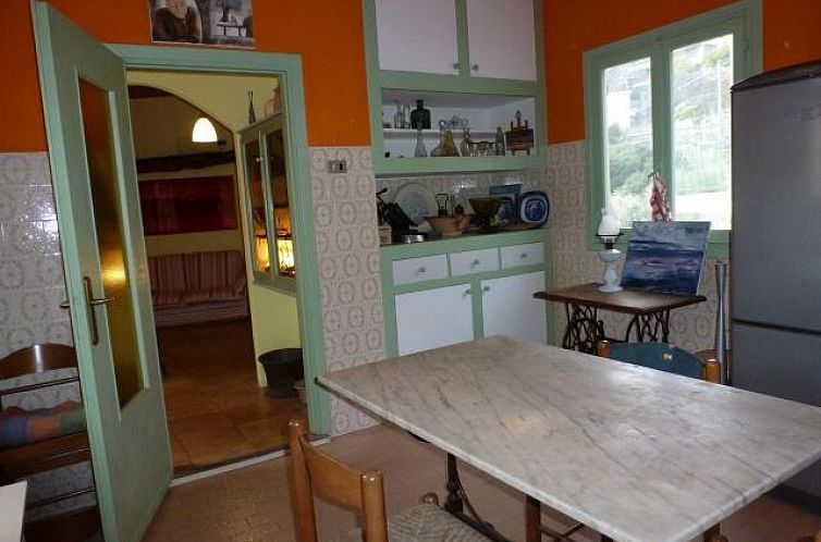 Vrijstaande woning in Vallebona