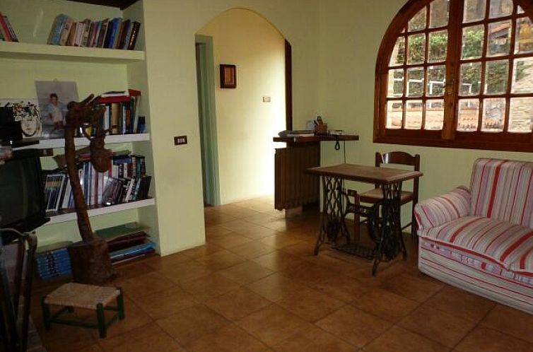 Vrijstaande woning in Vallebona