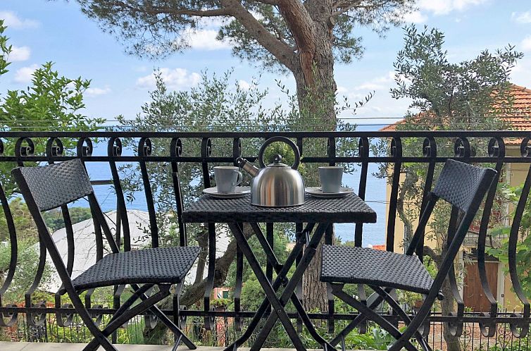 Appartement Wohnung in Pieve Ligure mit Terrasse